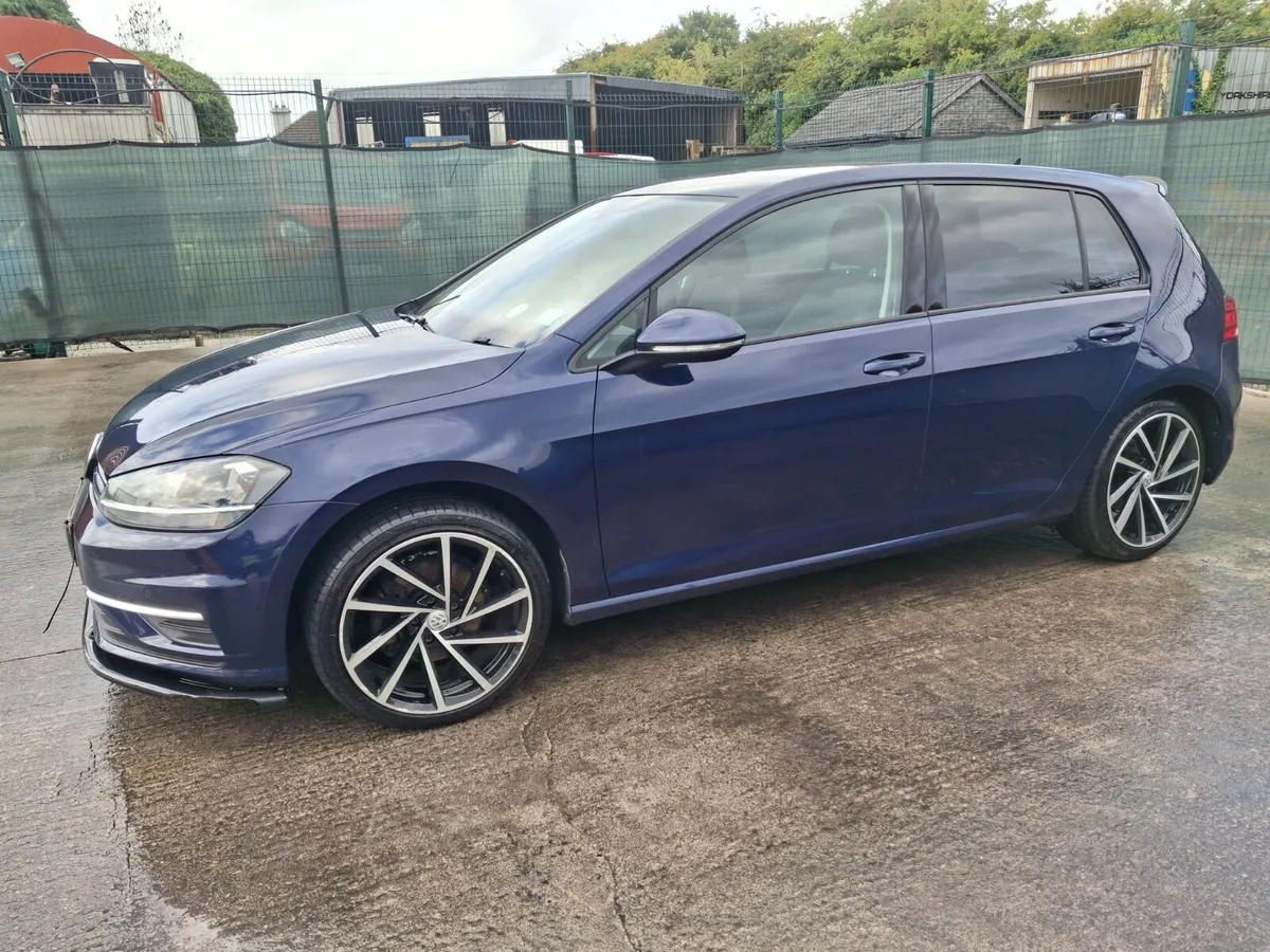 2019 Volkswagen Golf TDi Light Damage - Image 1