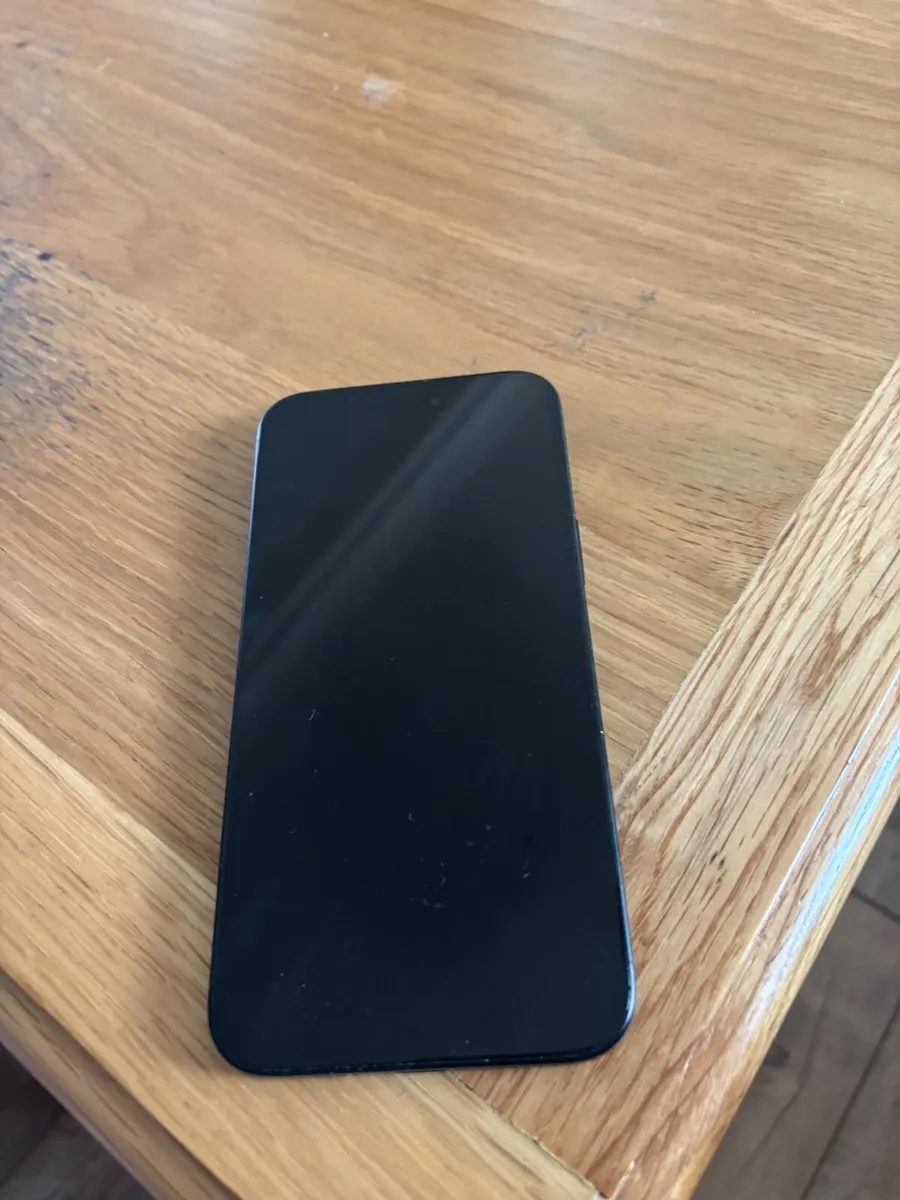 iPhone 16 plus - Image 1