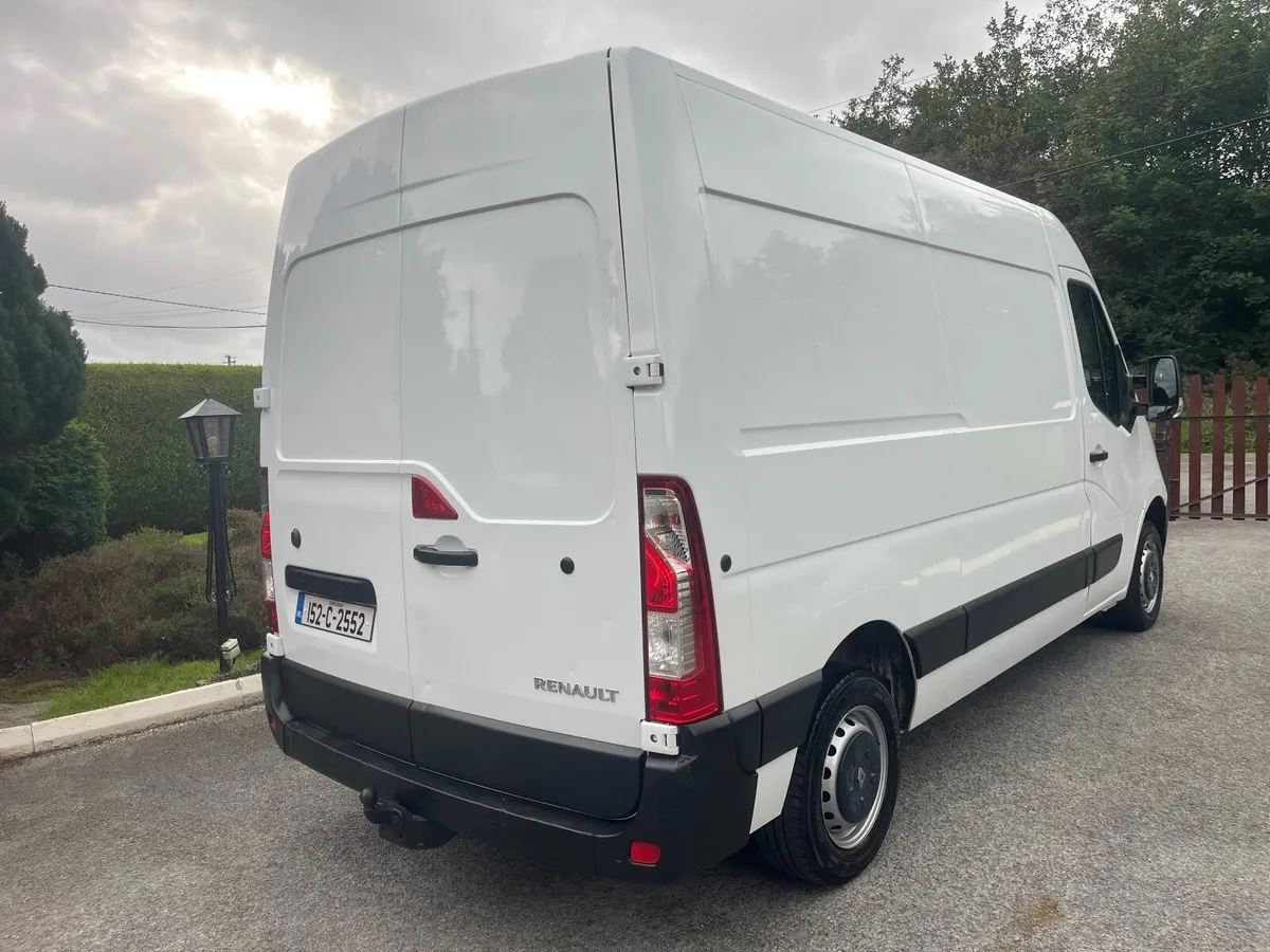 Renault Master 2.3dci - only 122K kilometres - Image 4