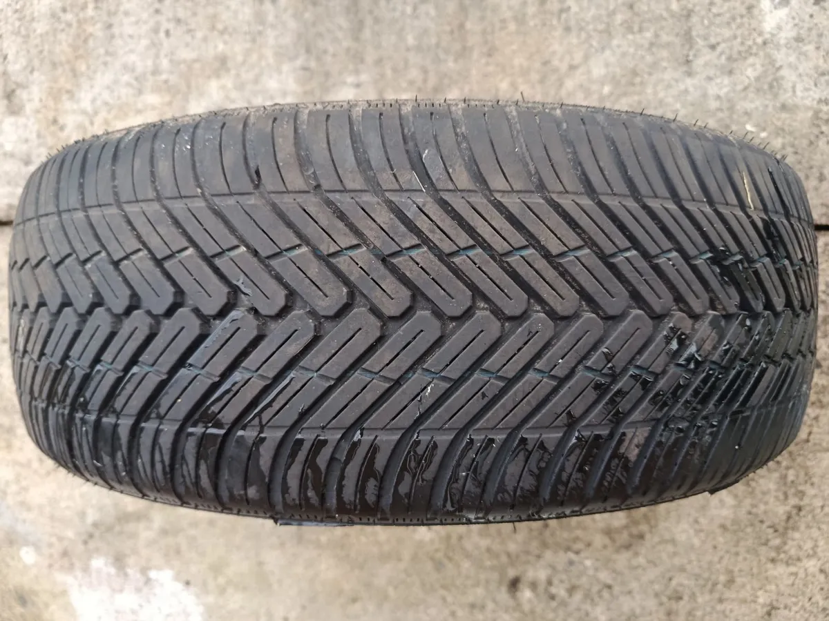 Tyre 195/55/16 - Image 3