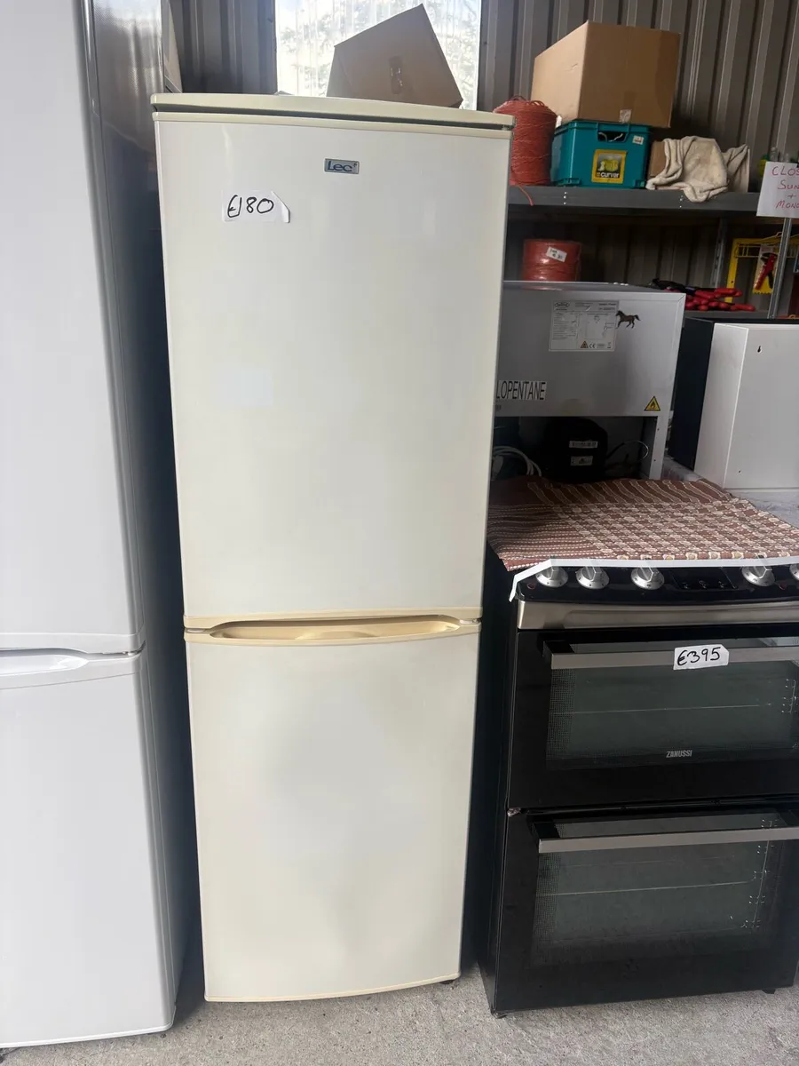 Lec fridge /freezer - Image 1