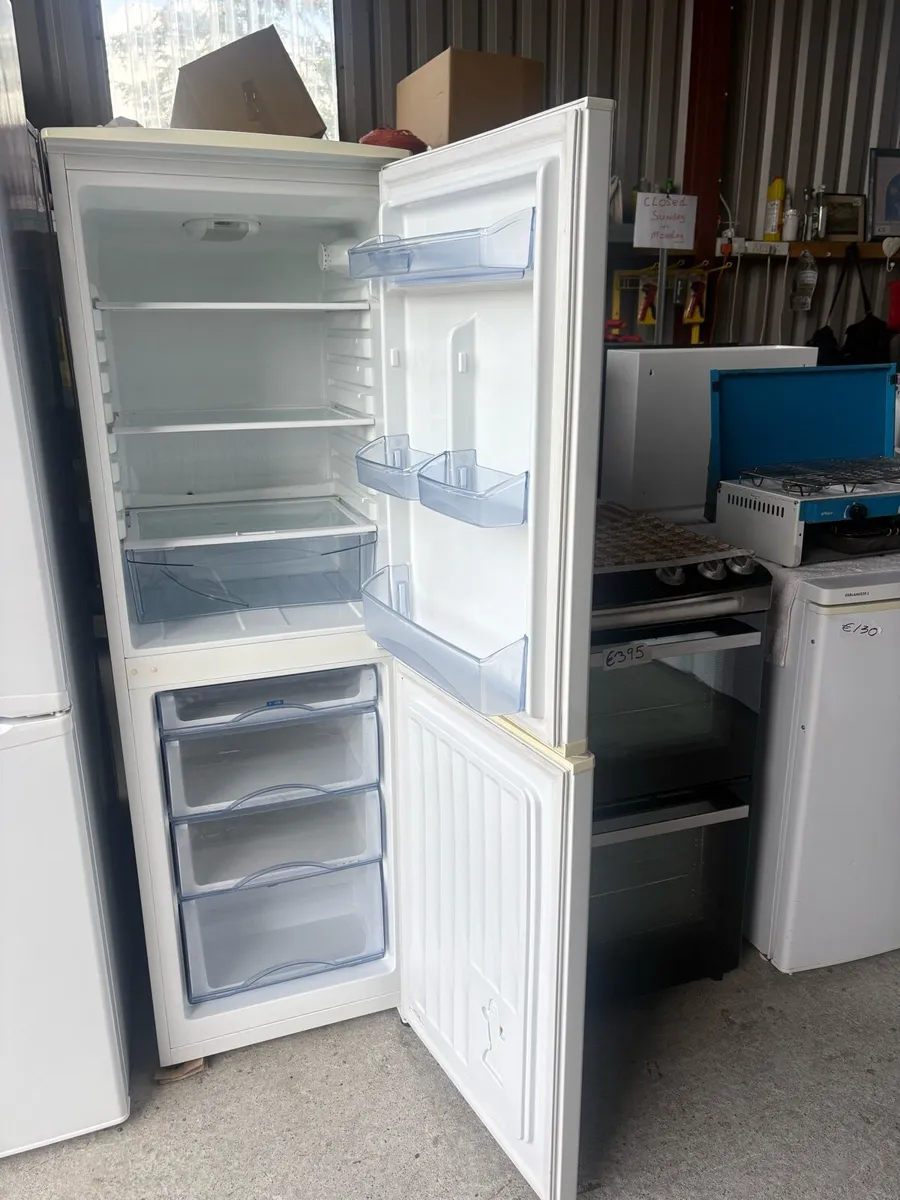 Lec fridge /freezer - Image 2