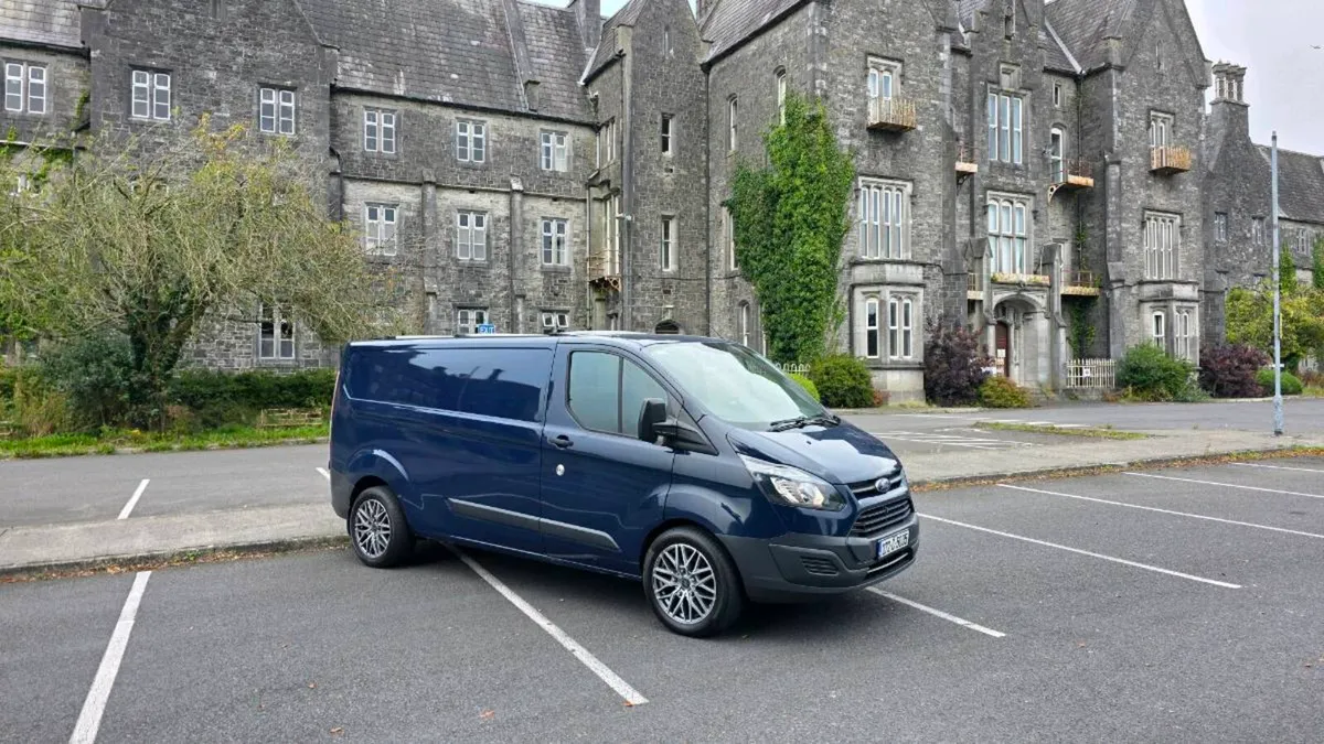 2017(172) FORD TRANSIT CUSTOM 2.0D - Image 1