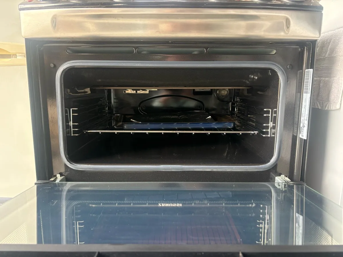 Zanussi electric cooker - Image 3