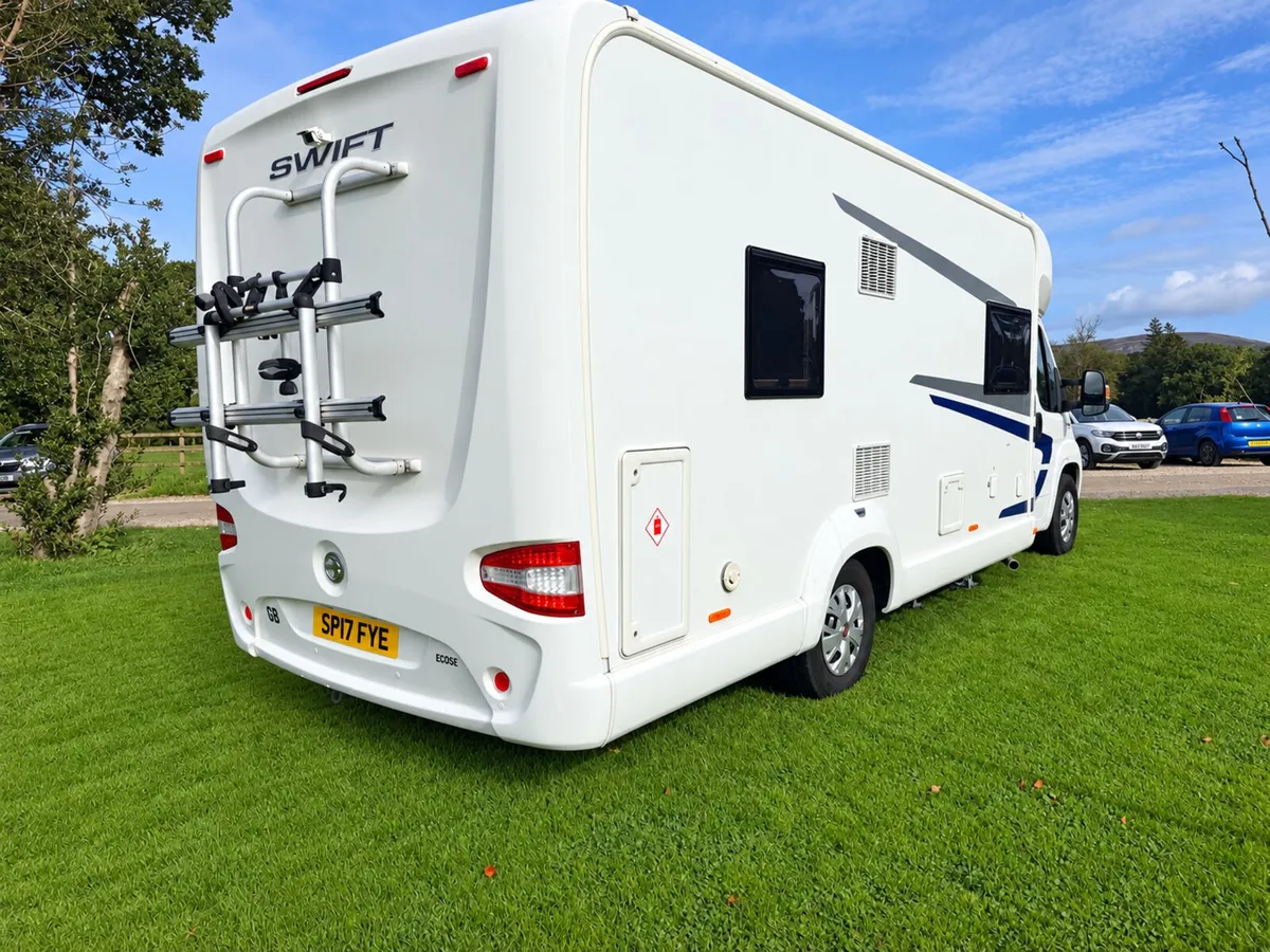 Fiat Ducato swift island bed - Image 4
