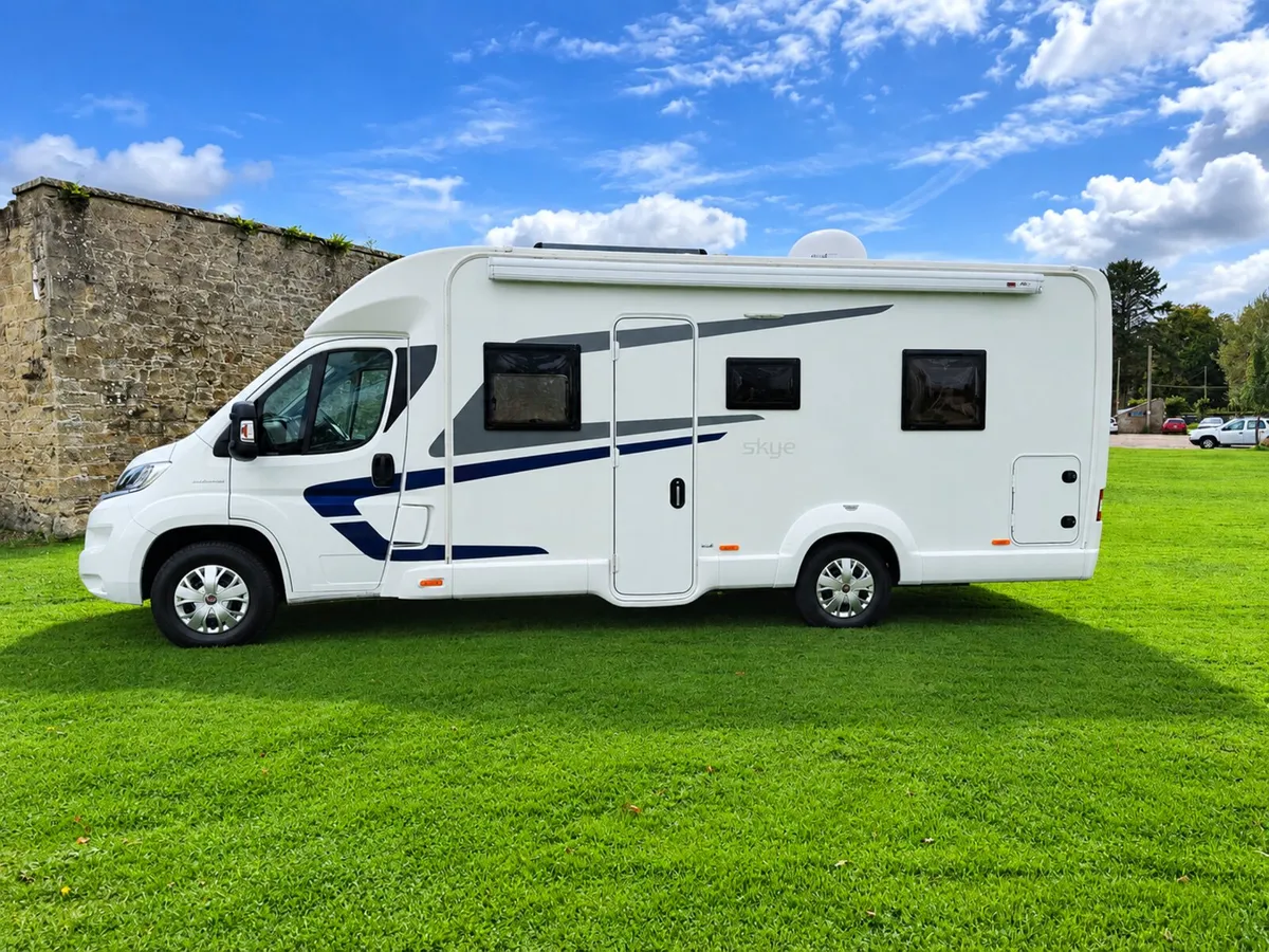 Fiat Ducato swift island bed - Image 3