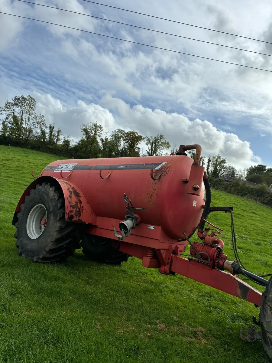 Hi spec 1600 gallon - Image 2
