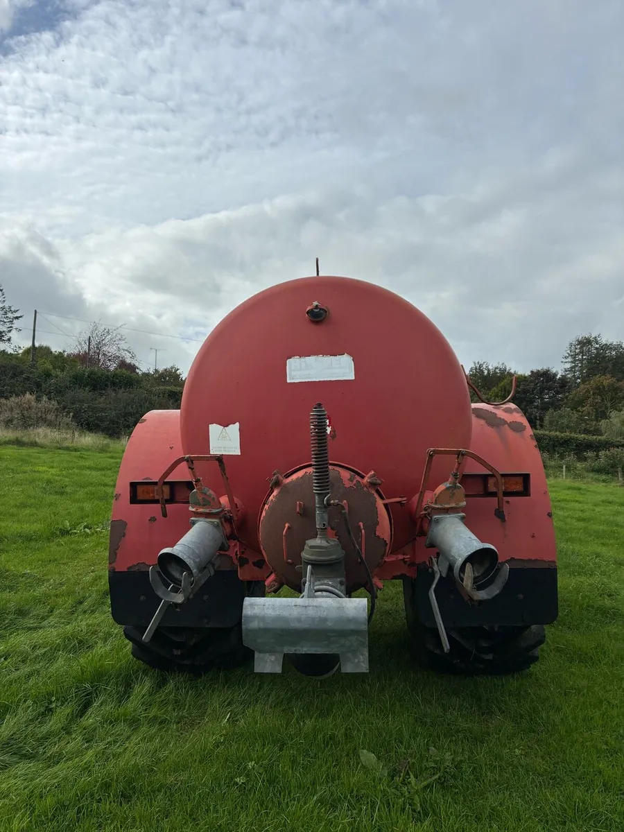 Hi spec 1600 gallon - Image 3