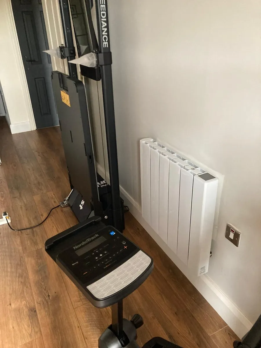 Ecostrad iQ Ceramic WiFi Electric Radiators 1500W - Image 2