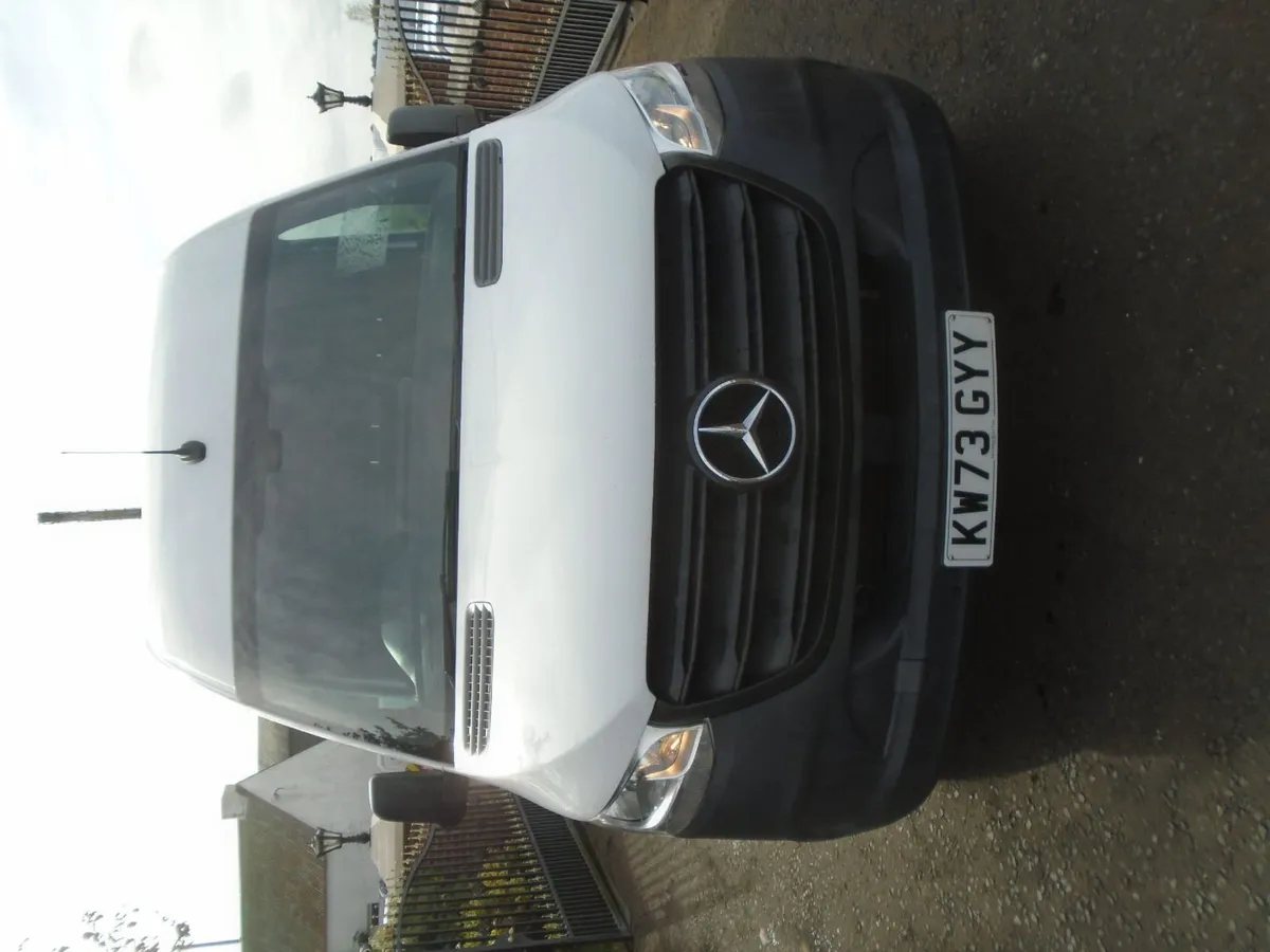 2024 Mercedes-Benz Sprinter 315CDI MWB HR RWD - Image 2