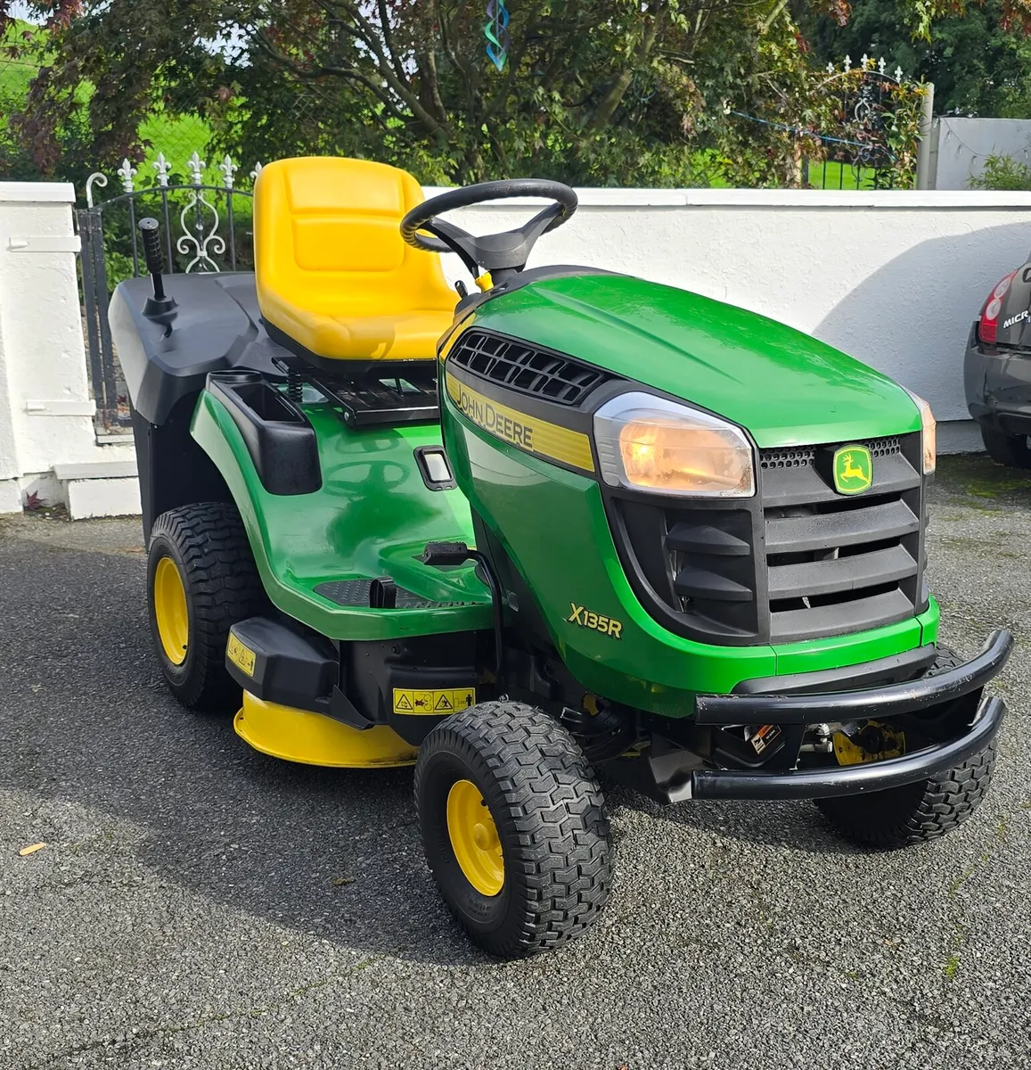 John Deere AS NEW - Image 1