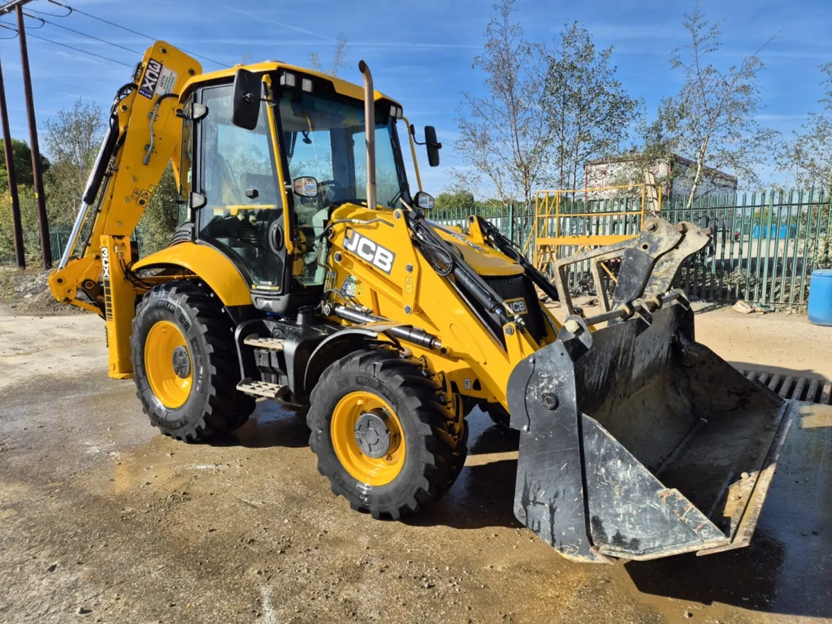 2022 JCB 3CX SITEMASTER PLUS