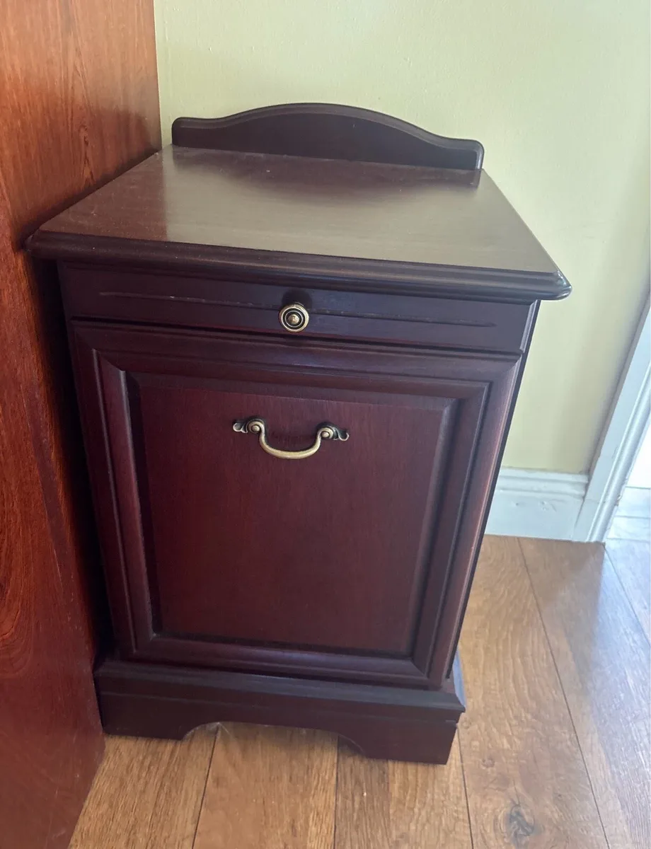 Bedside locker - Image 1