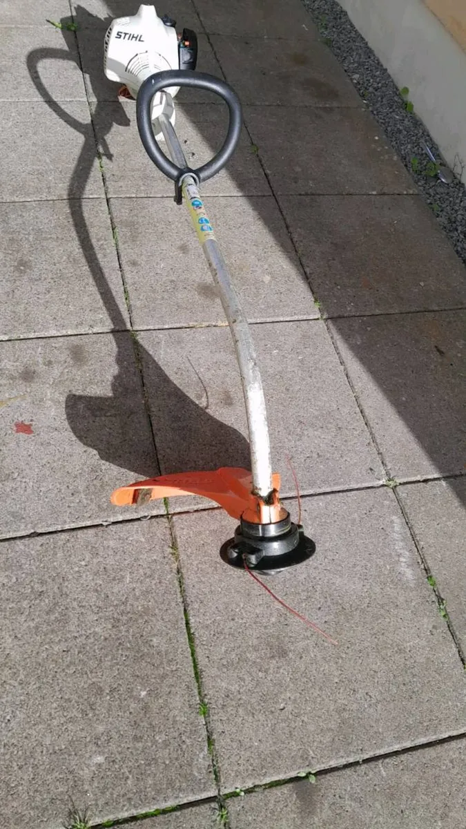 Stihl strimmer - Image 3