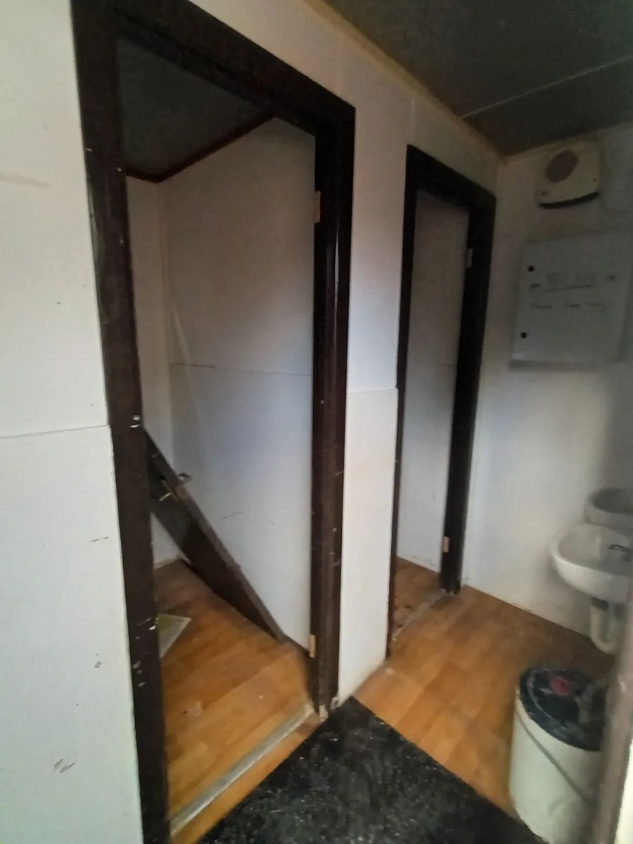 15ft Steel Container Toilet - Image 2