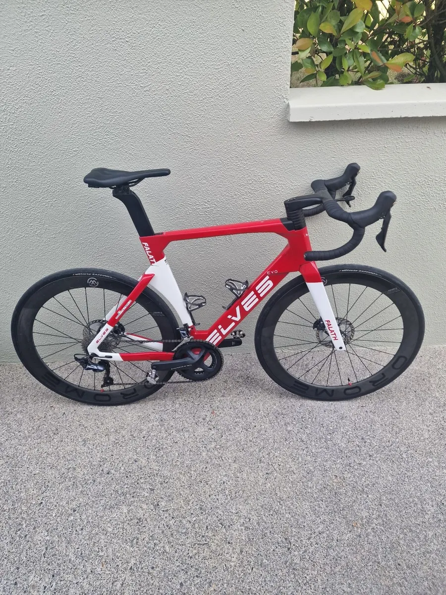 Elves falath evo Road bike - Image 2
