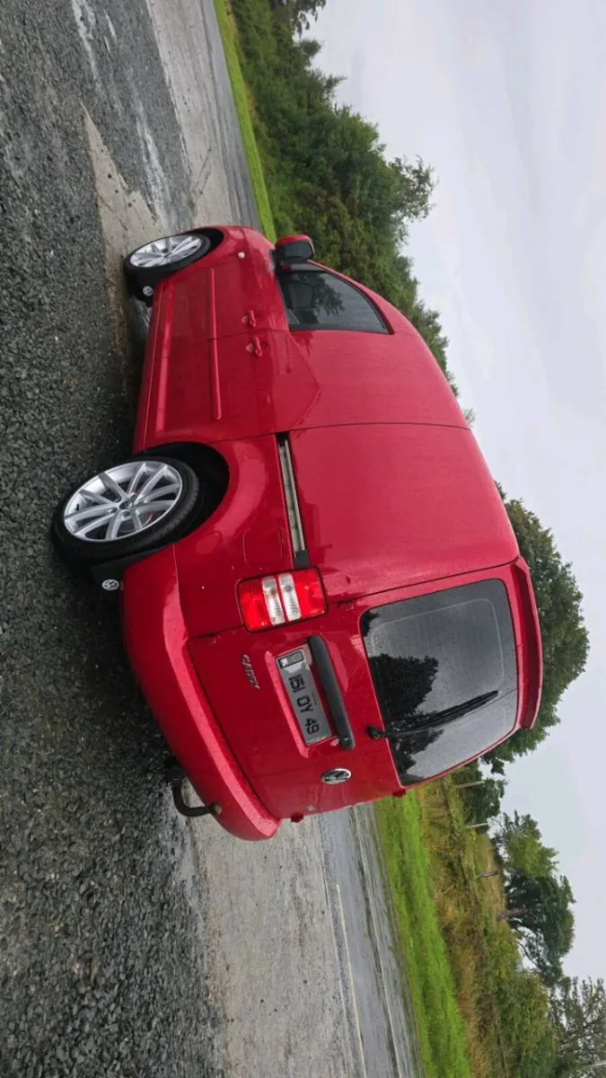 2015 caddy vw **doed 1/27** - Image 1
