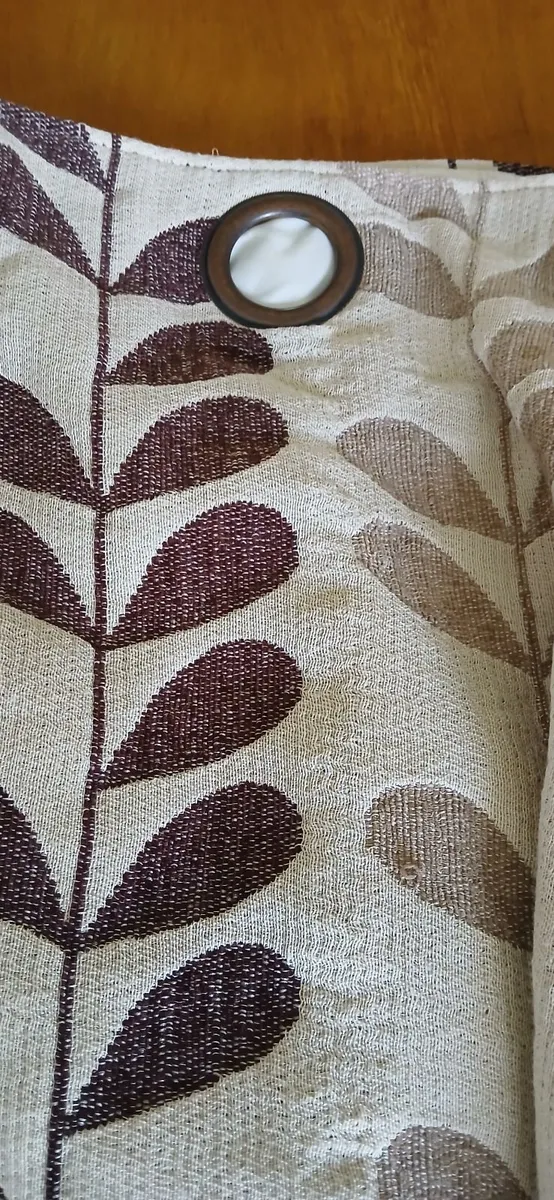 Curtains - Image 1