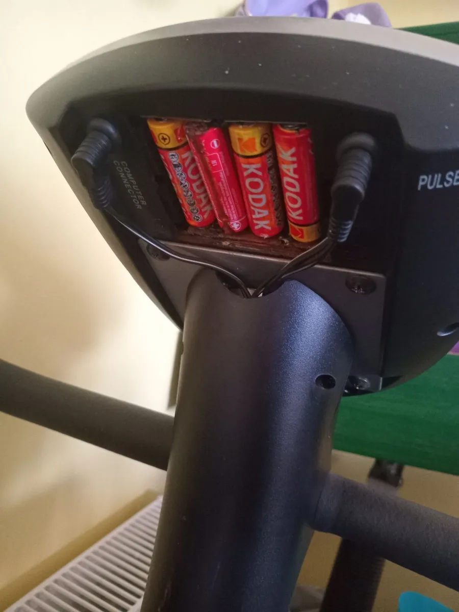 Exercise bike - Image 2