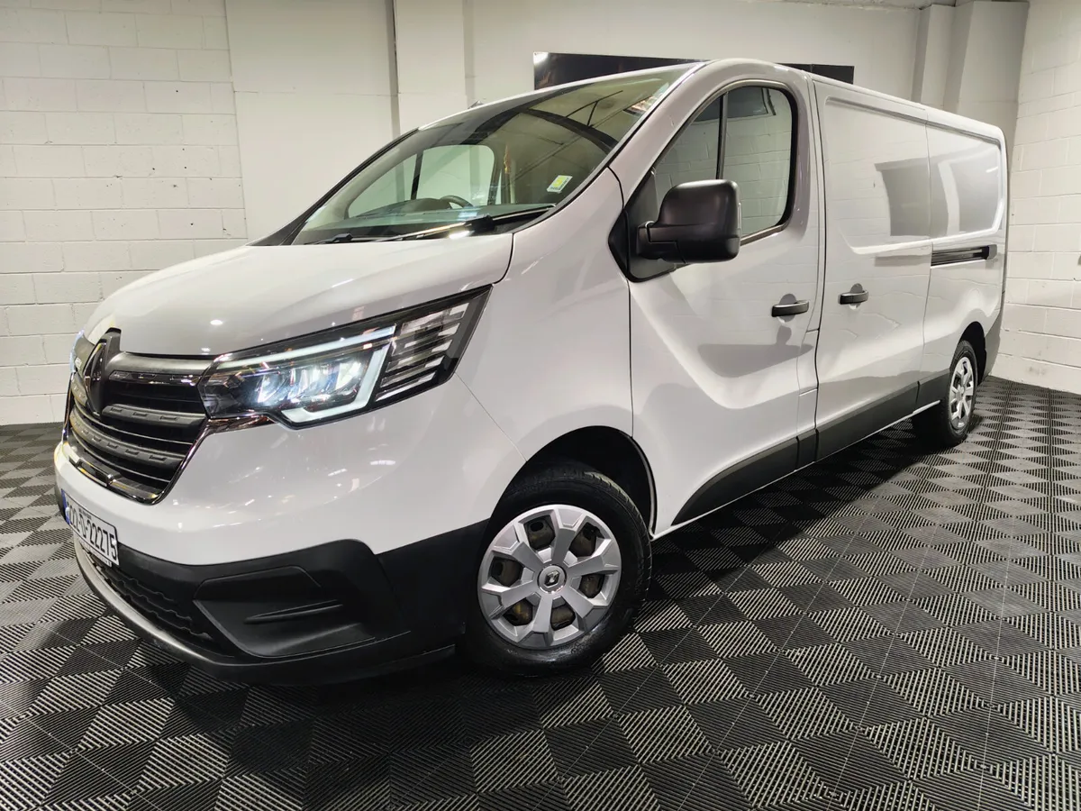 Renault Trafic 2022 PRICE INCLUDES VAT - Image 1