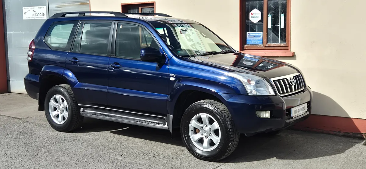 Toyota Land Cruiser 2007 Crew Cab 5 Seater Manual - Image 3