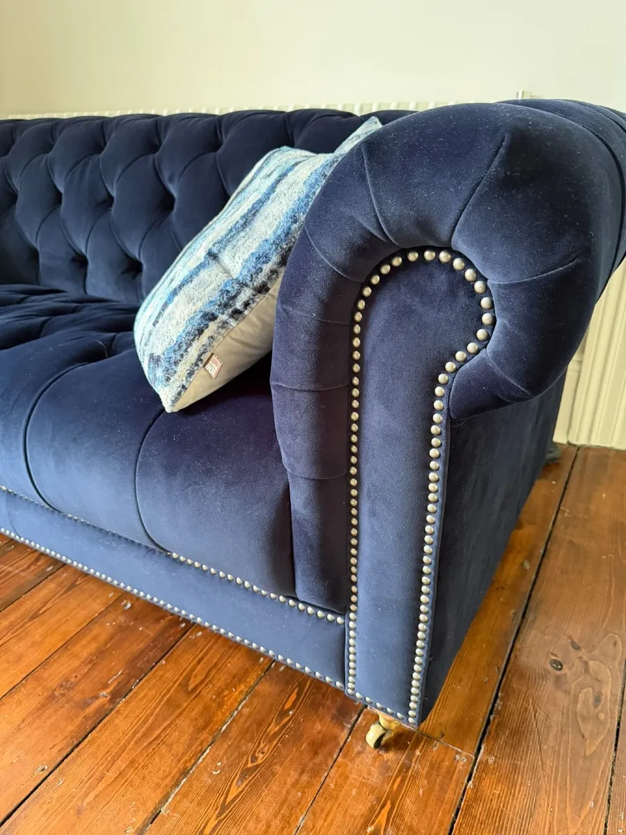 Chesterfield Sofa - Image 3