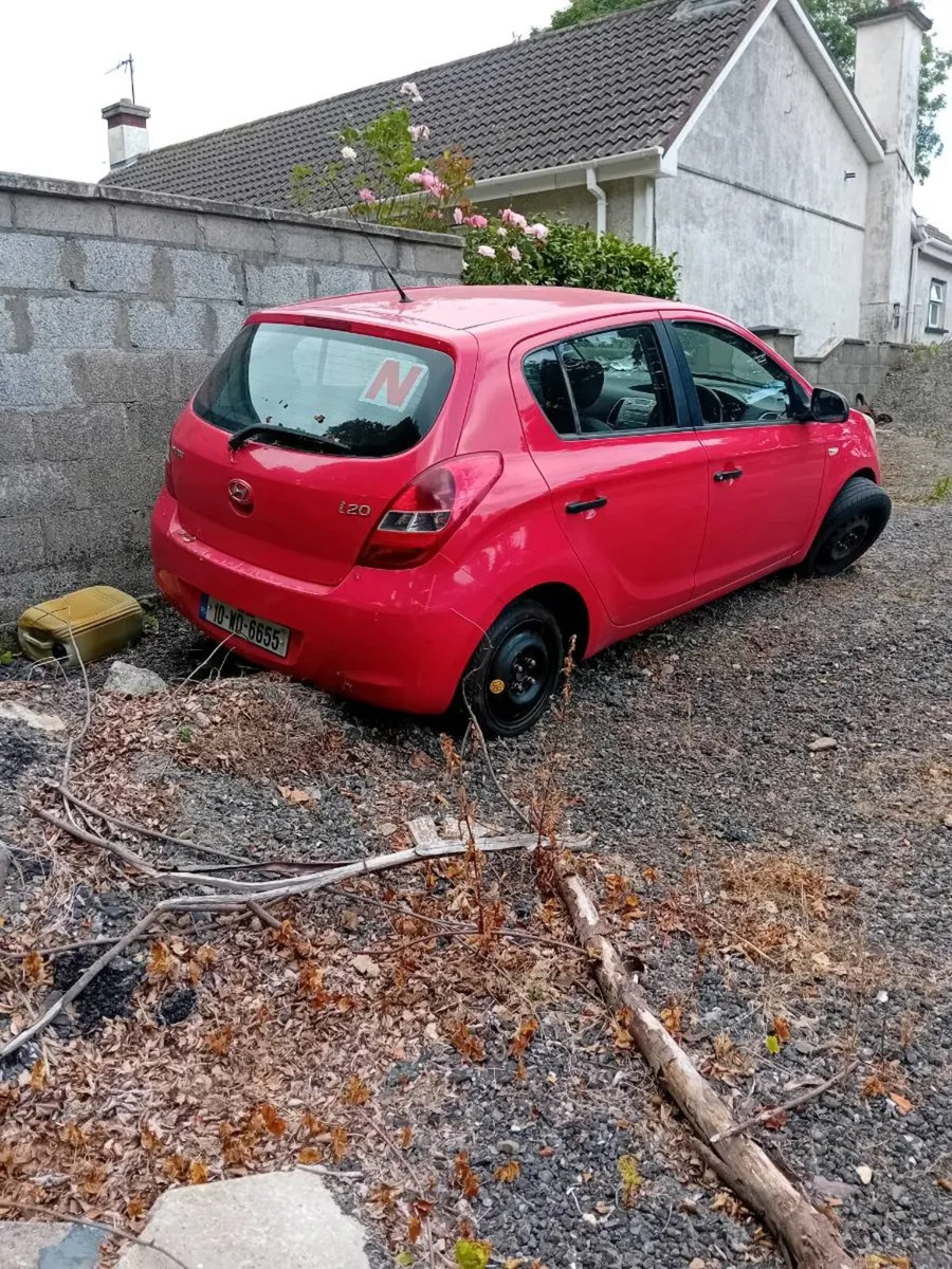 Hyundai i20 - Image 3