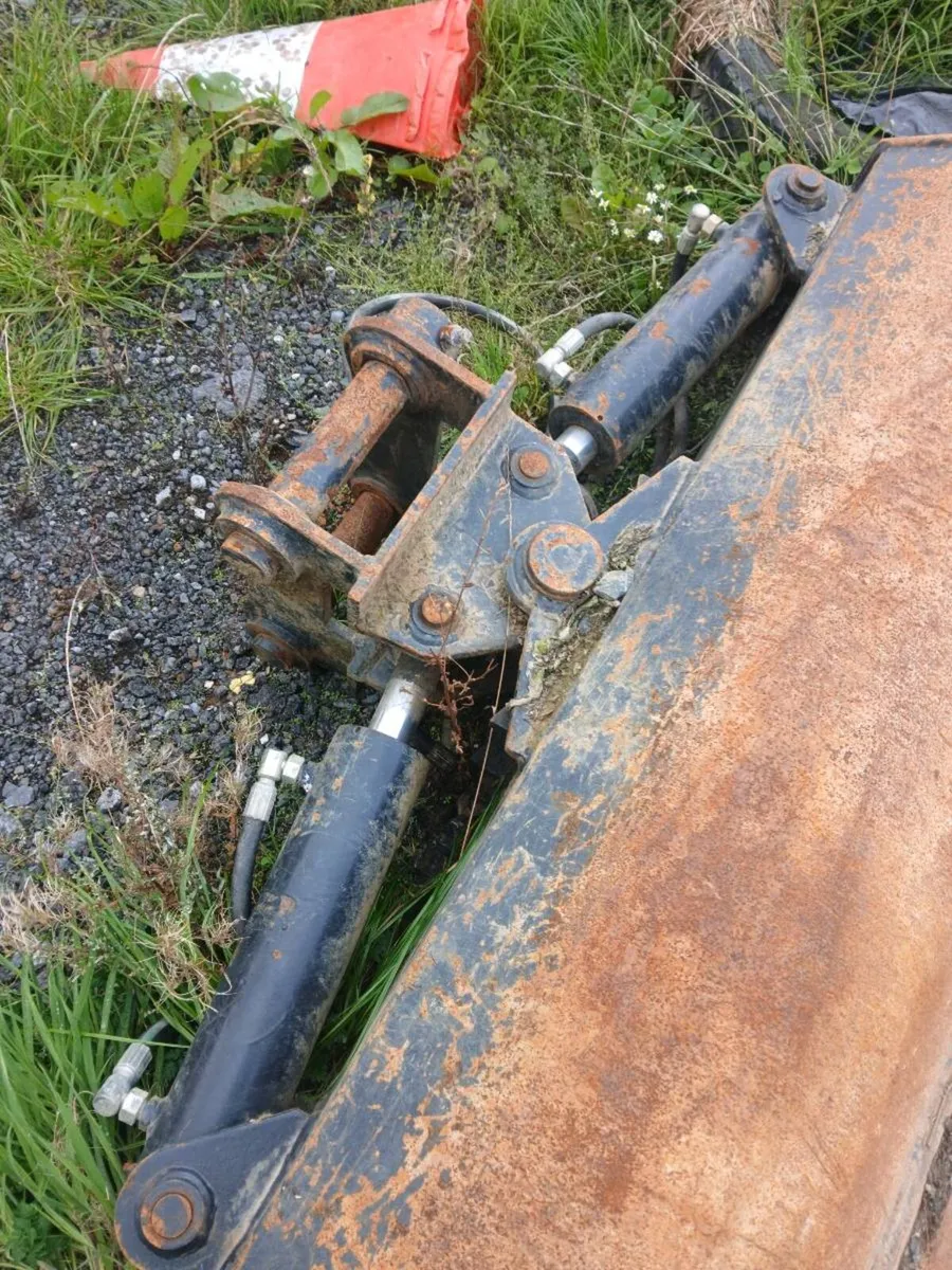 Bucket - Image 1