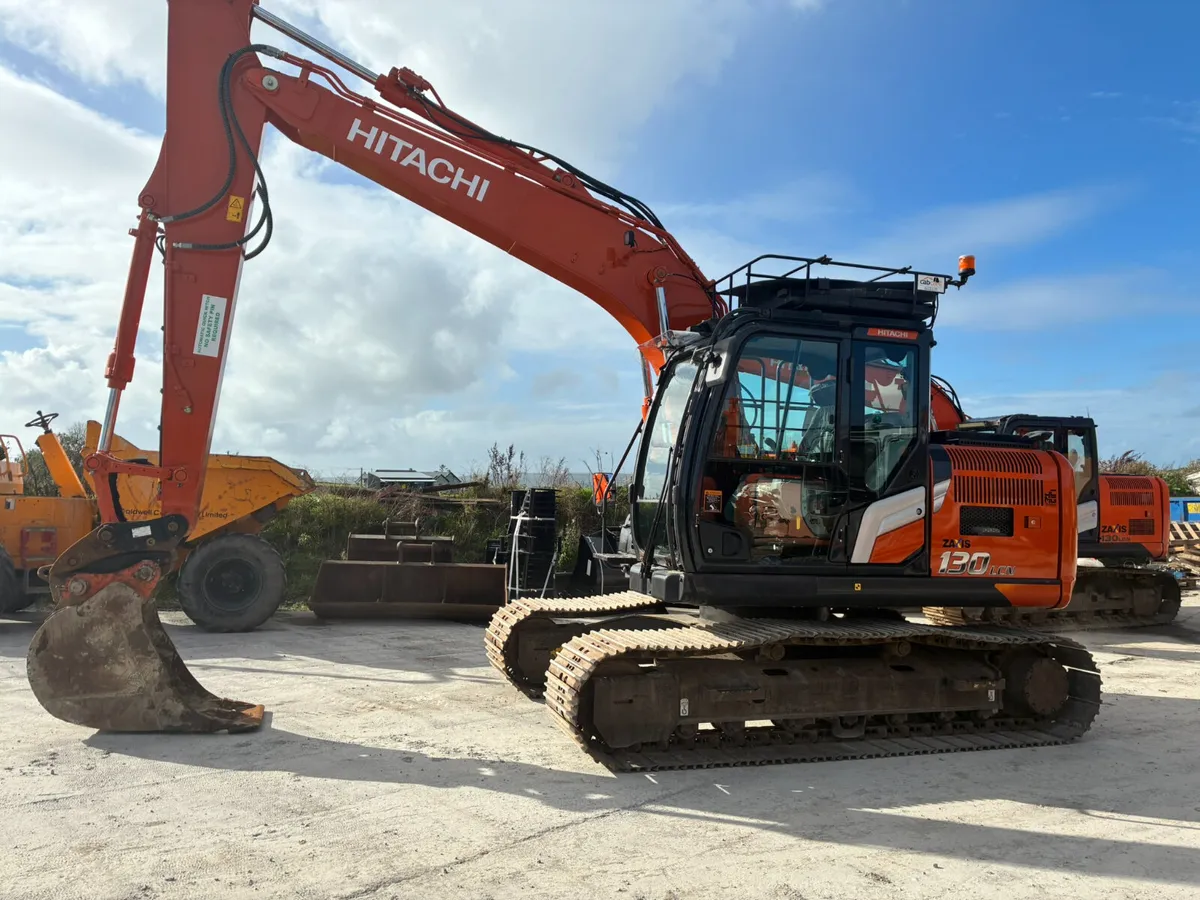 Hitachi ZX130-7 - Image 1