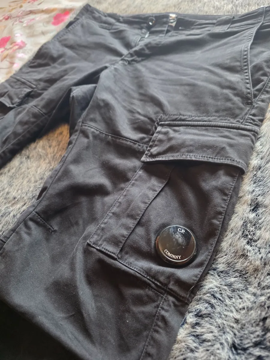 Mens CP Company cargo pants - Image 4