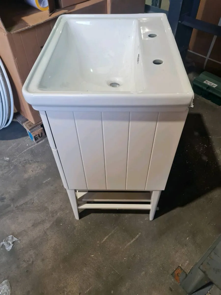 Bathroom Vanity unit - Image 3