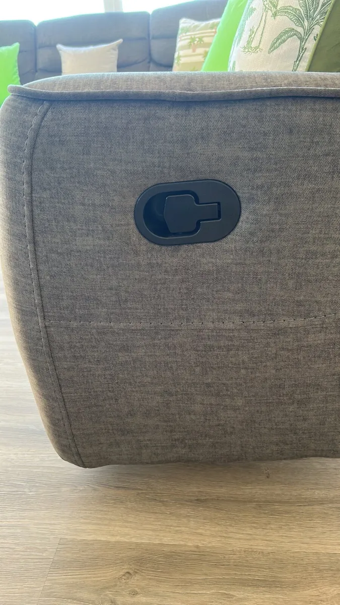 XL Reclining corner sofa - Image 3