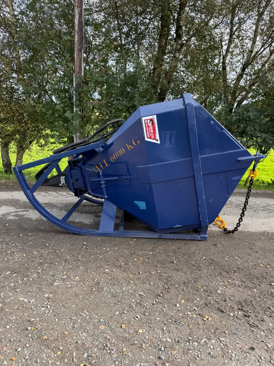 Concrete Skip - Image 2
