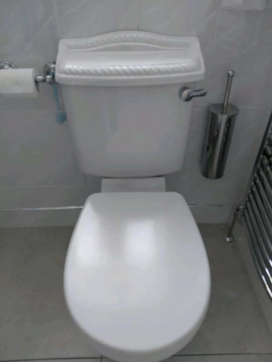 Sanitary ware. - Image 4