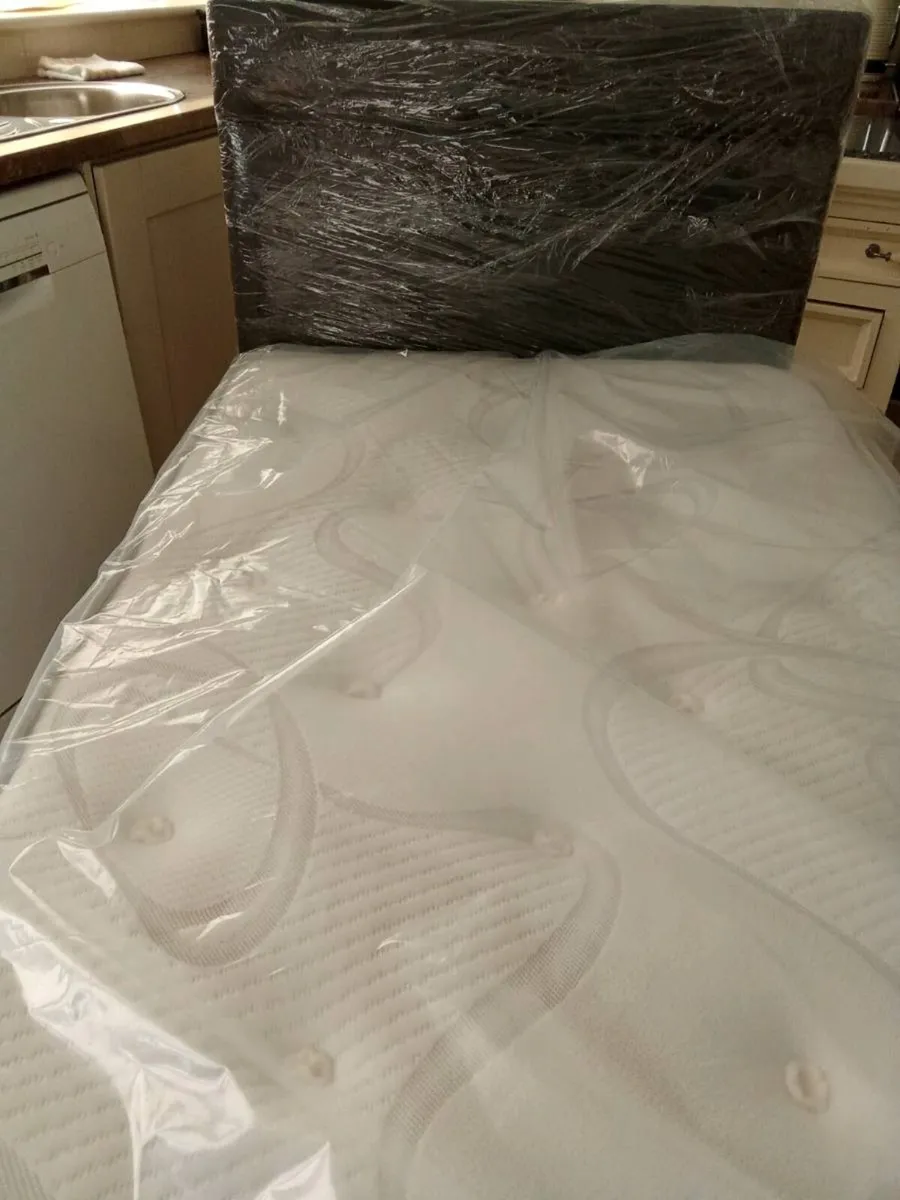 Single bed - Image 3