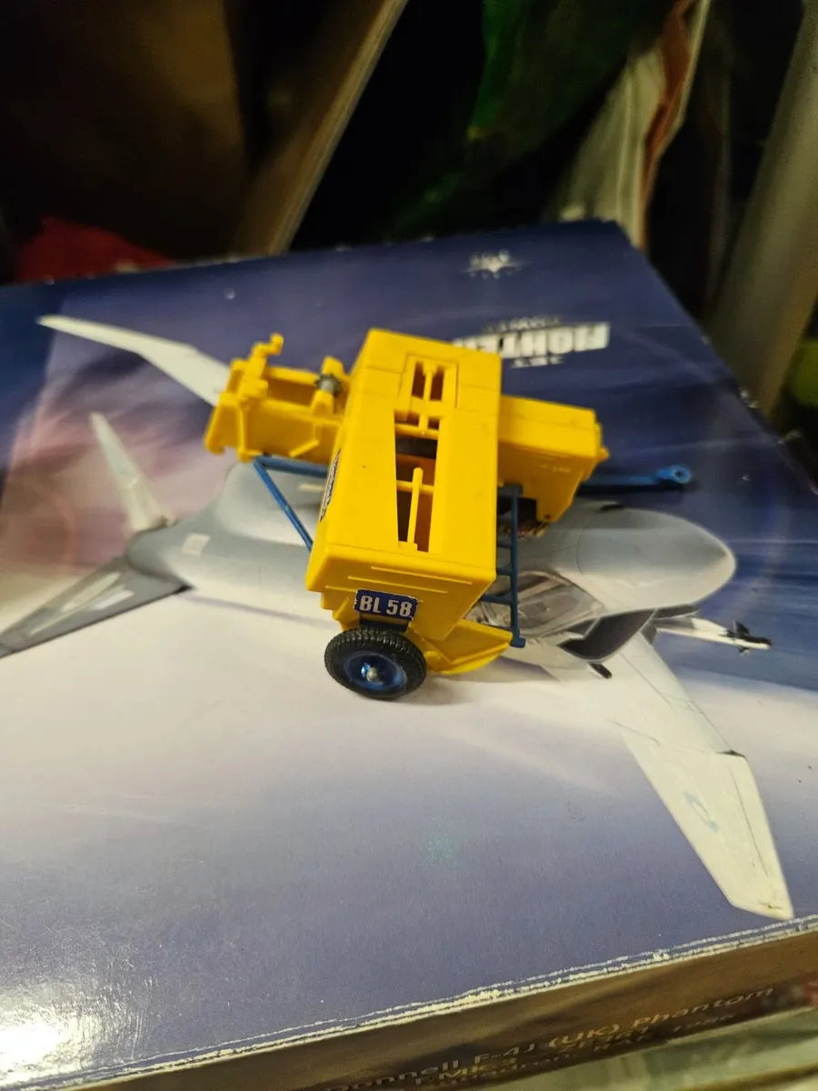 Britain's Square Baler - Image 3