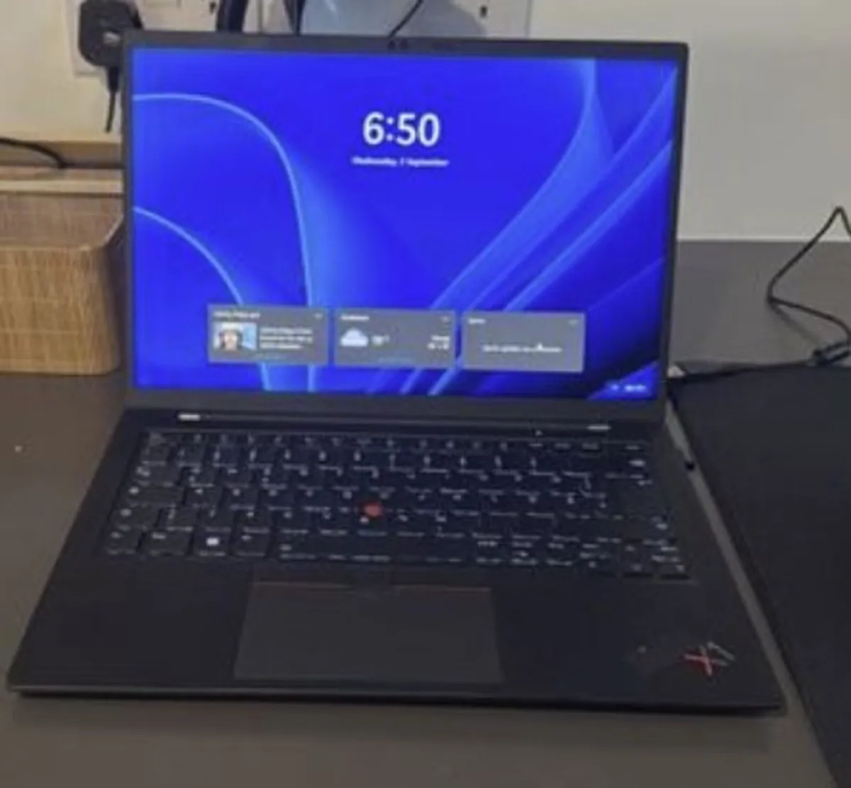 lenovo thinkpad x1 carbon gen 9 - Image 1