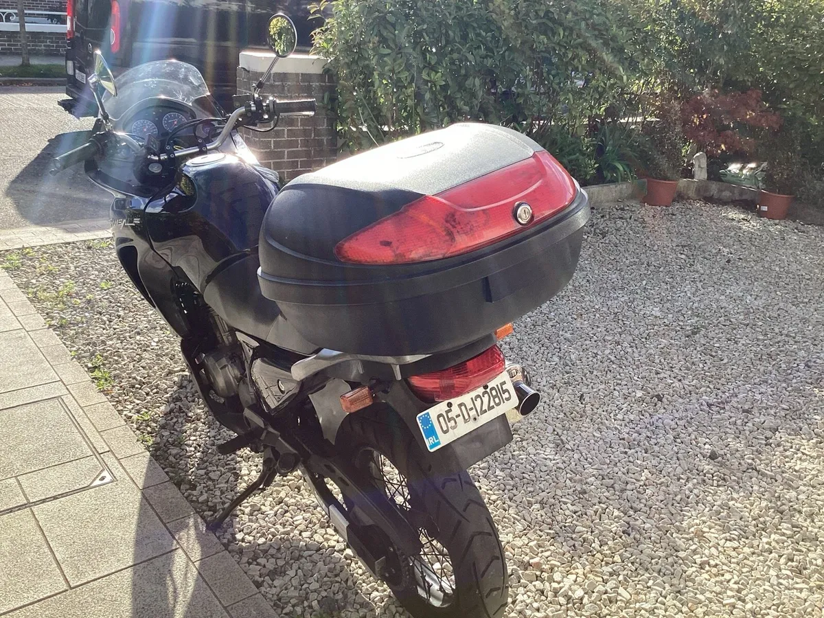 05 Honda Transalp 650 - Image 2