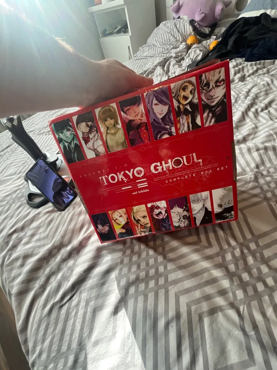 Tokyo Ghoul complete  box set near perfect - Image 2