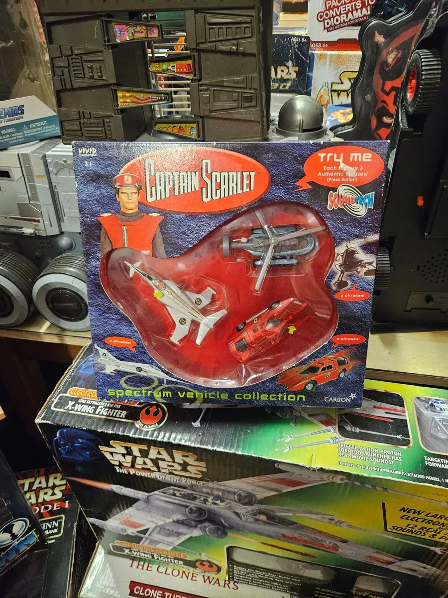 Matchbox Captain Scarlet Set - Image 1