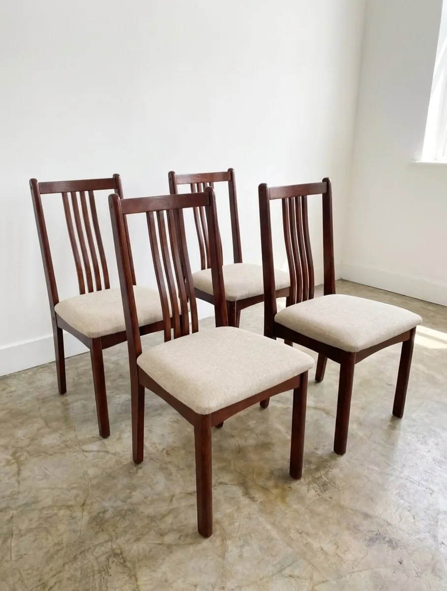 4 Vintage Mid Century Dining Chairs - Image 1