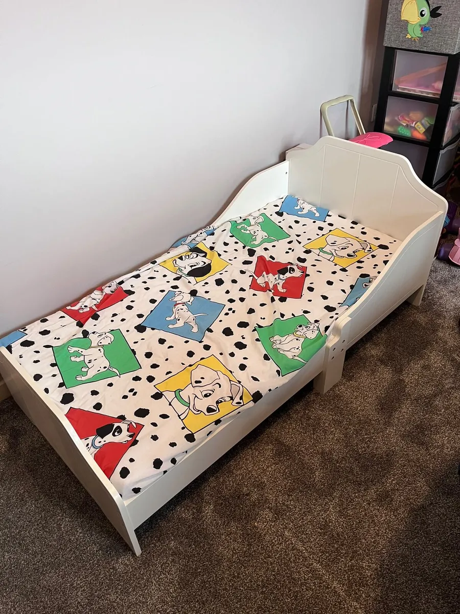 Graco Stroller and Toddler Bed - Image 3