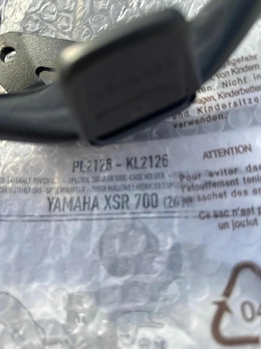 Yamaha XSR700 2016/23 Givi Pannier rack PL2126 - Image 2