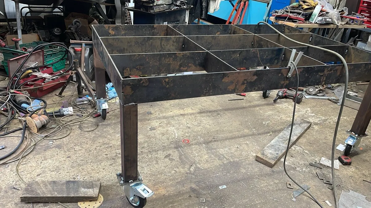 Welding and fabrication table - Image 4