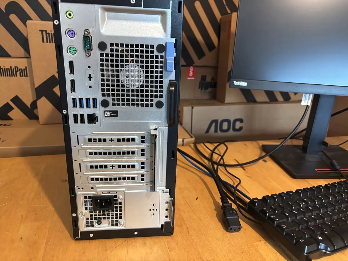 Dell Optiplex 7070 Complete PC-i7-16Gb-24" Screen - Image 3