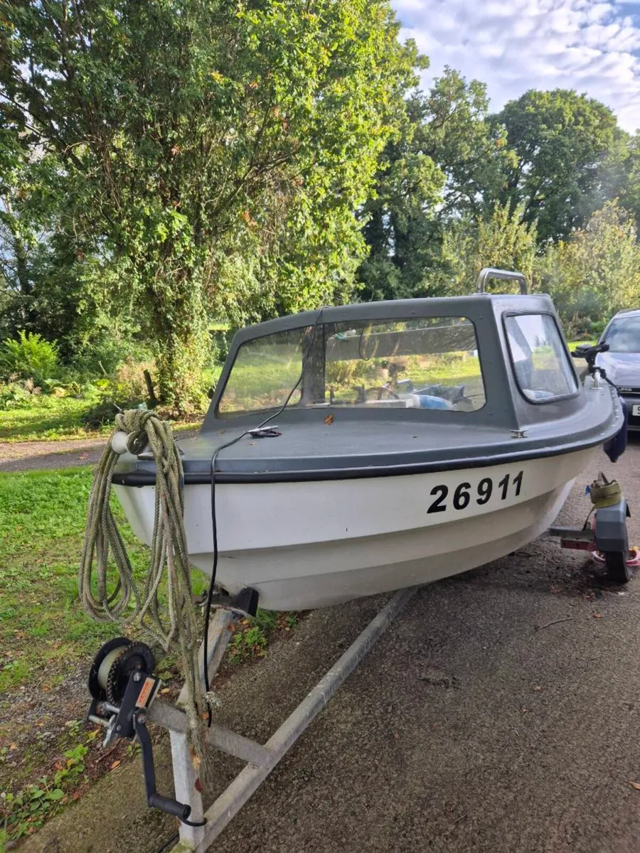 Fishing Boat - Image 4
