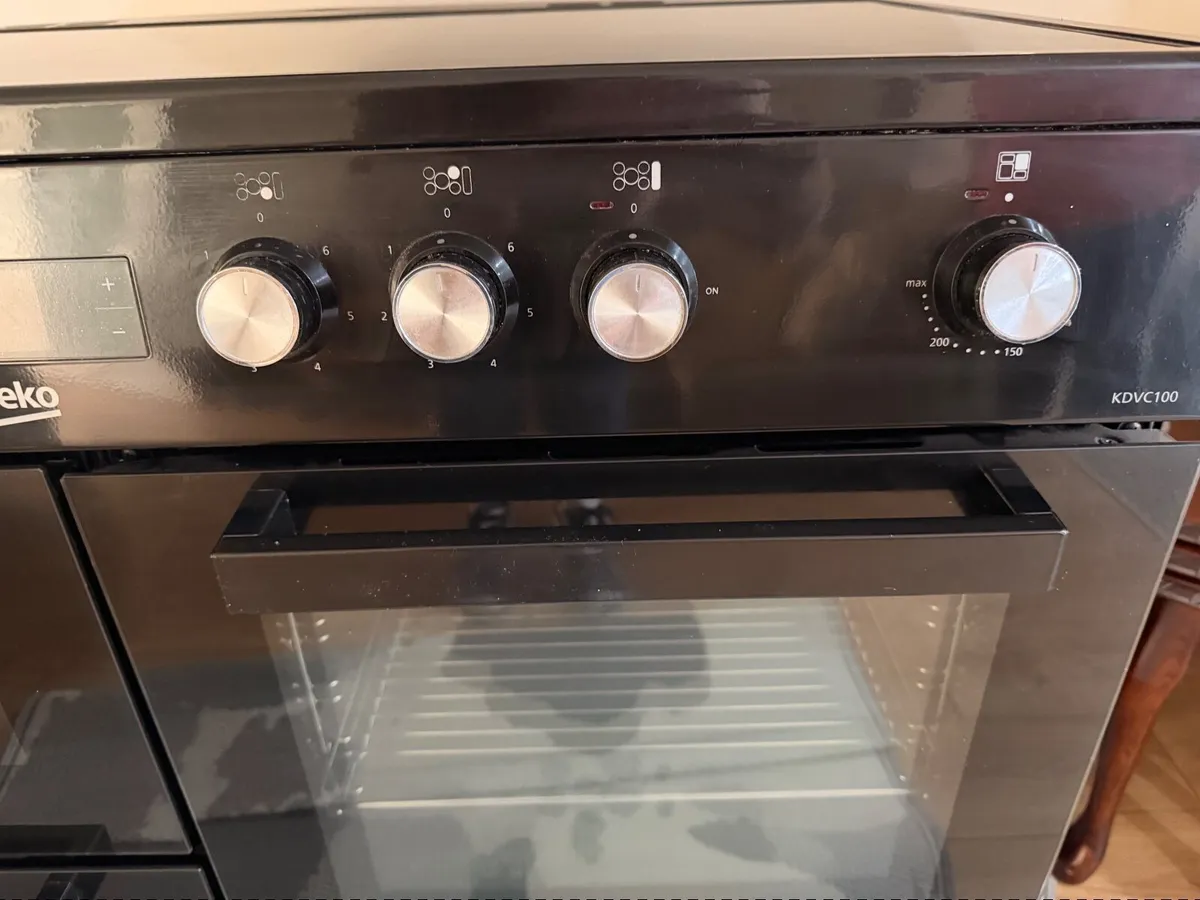 BEKO KDVC100 Range Cooker - Image 3