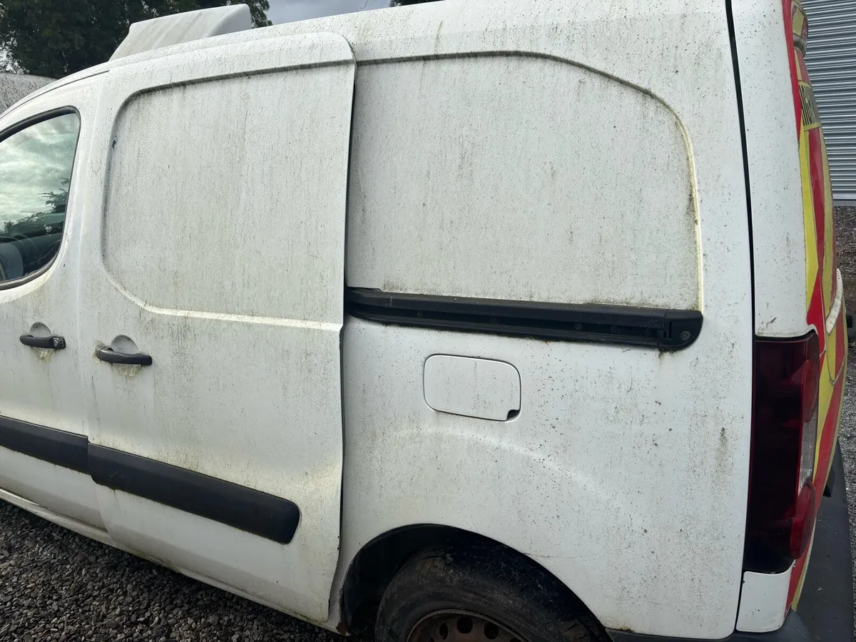 2 x Citreon berlingo vans 2014 - Image 4