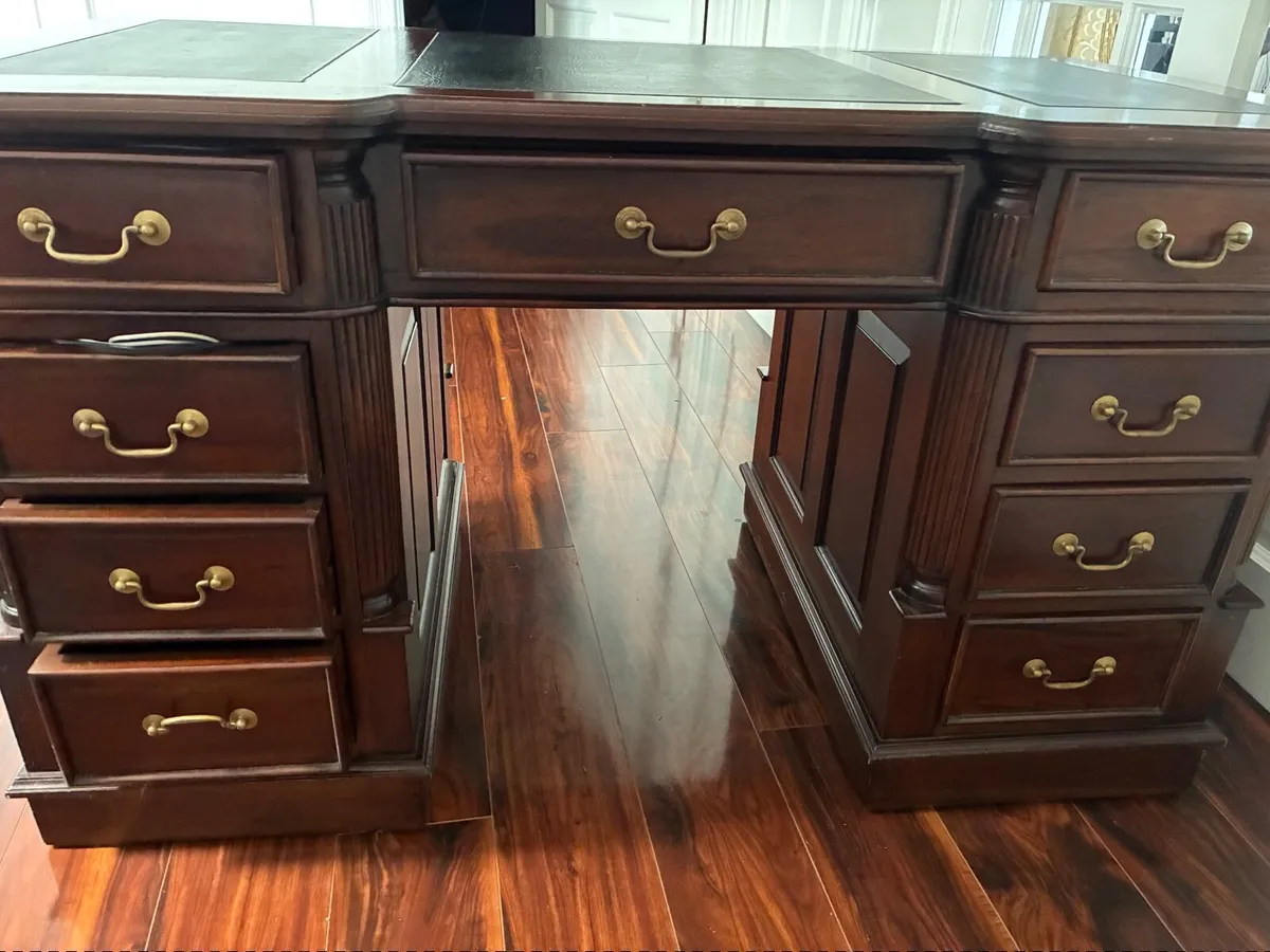 Mahogany office desk - Image 2