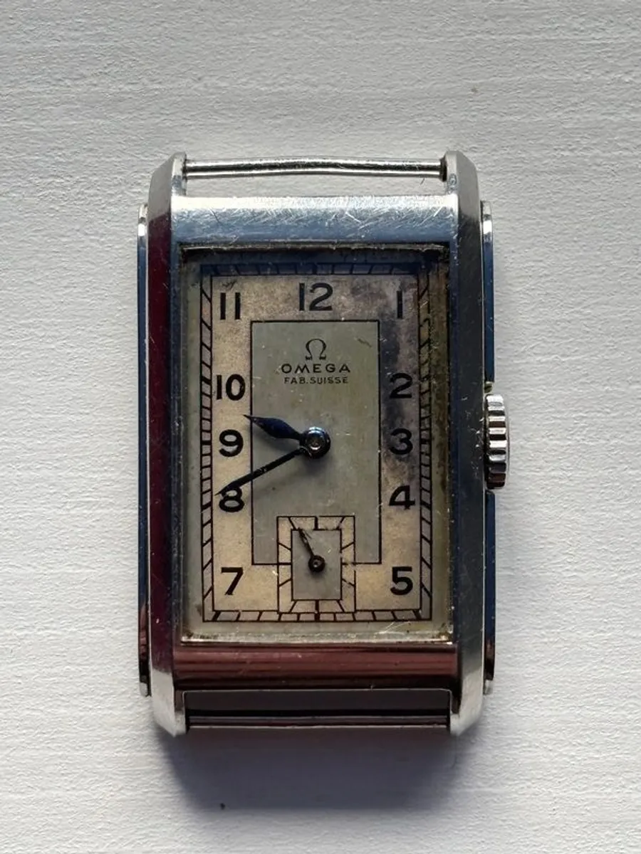 Omega Art Deco Curved Tank (cal.T17) from approximately 1939 - Image 1
